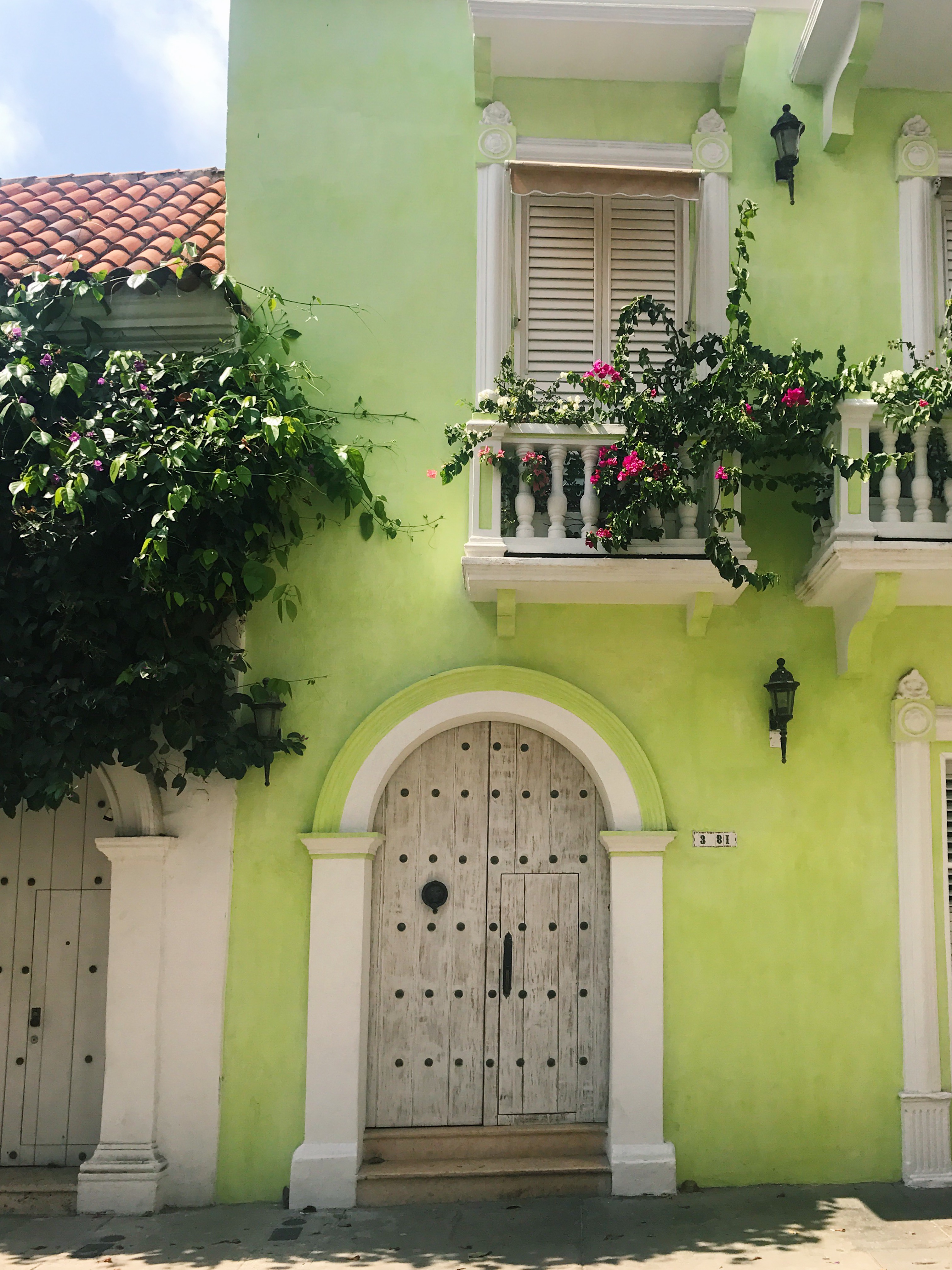 Your Guide to Cartagena // My Favorite Places to Eat, Drink and Dance in Colombia's Cartagena.